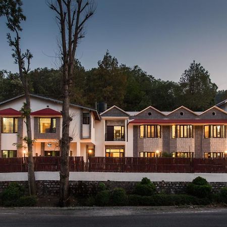 Ivy The Boutique Hotel Near Neem Karoli Temple Нейнитал Екстериор снимка