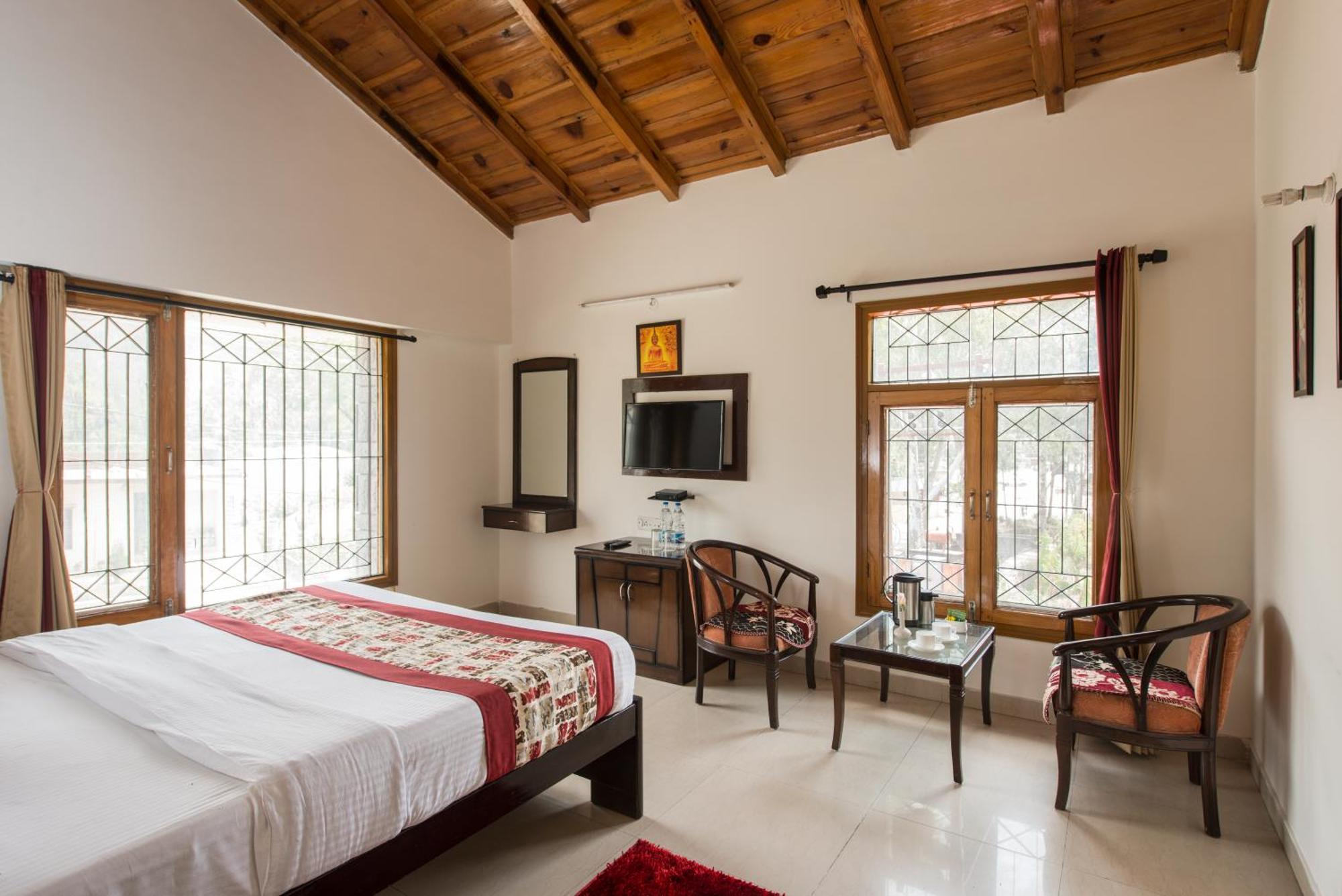 Ivy The Boutique Hotel Near Neem Karoli Temple Нейнитал Екстериор снимка